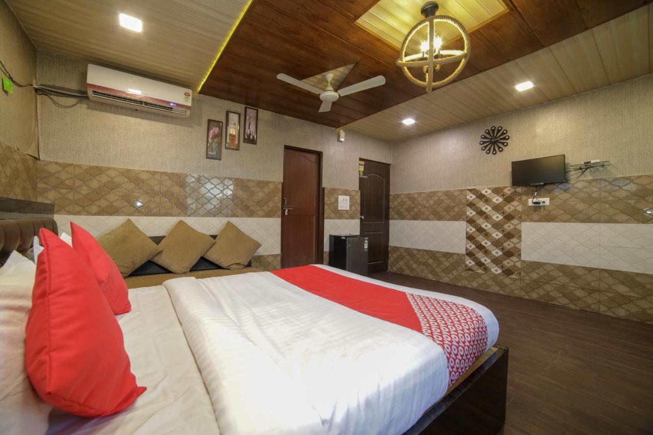 Oyo Flagship Hotel Chandani Raipur  Екстер'єр фото